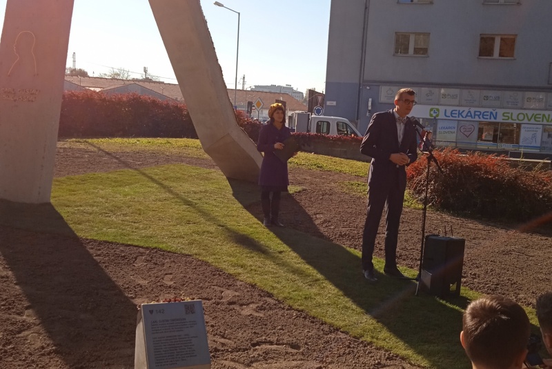 Novinky / Knižka Parky v Žiline, ktorej vznik sme podporili, je na svete - foto Novinky / Knižka Parky v Žiline, ktorej vznik sme podporili, je na svete - foto