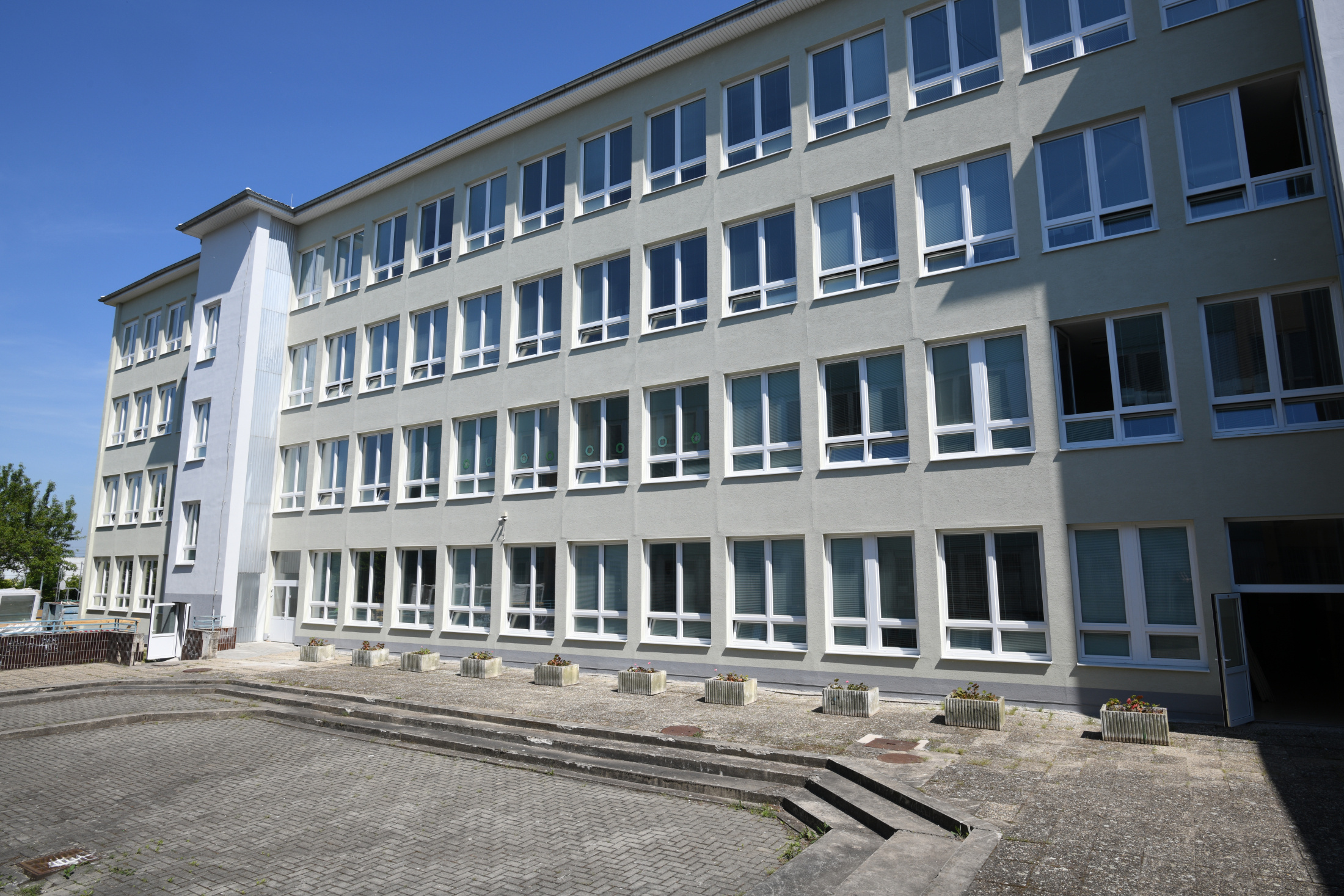 Rekonštrukcia základnej školy v Piešťanoch je takmer hotová