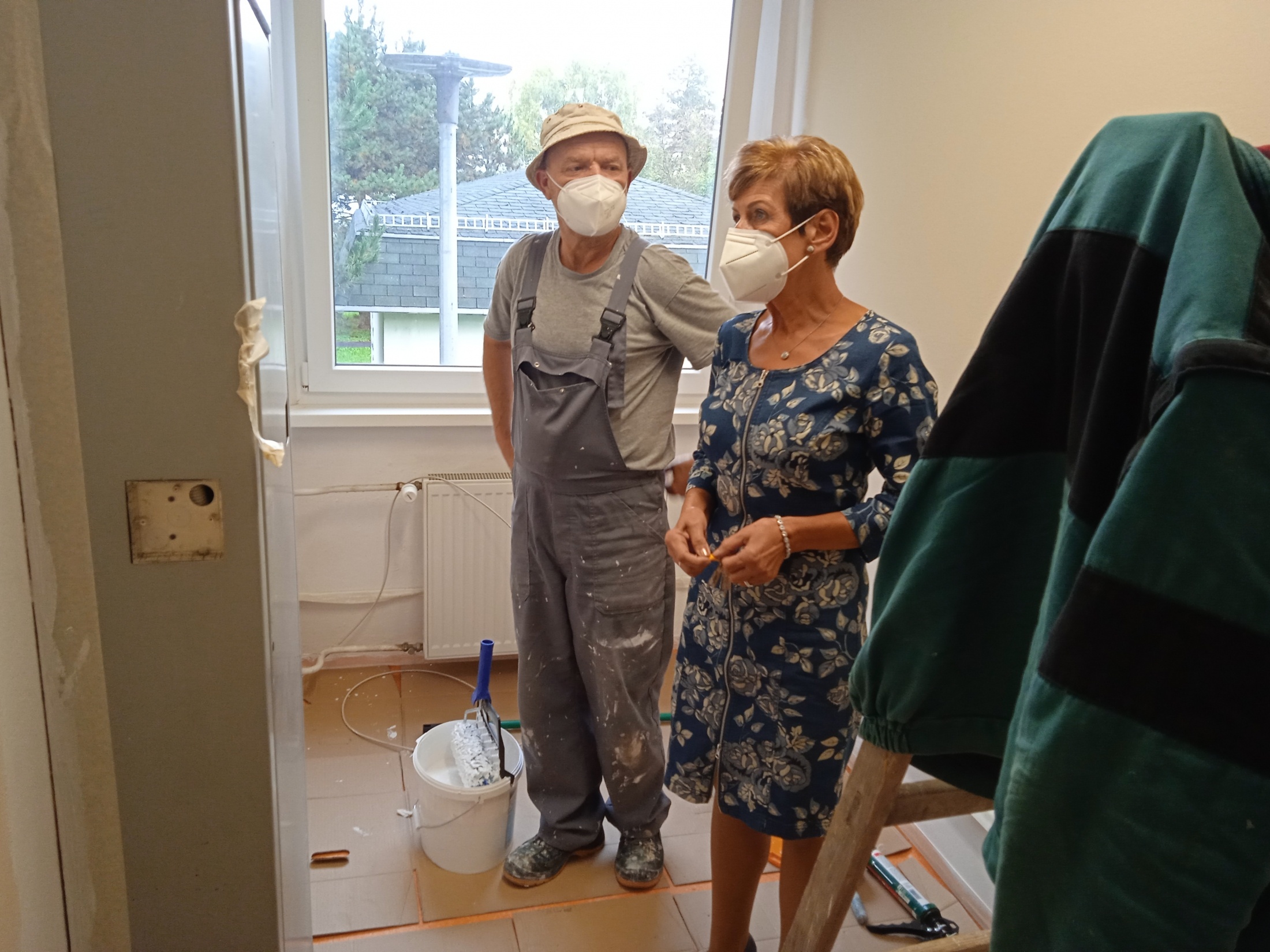 Pomohli sme vymaľovať zariadenie pre seniorov Úsmev